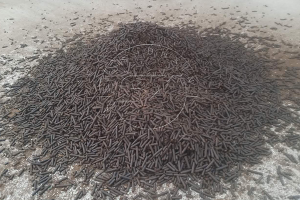 Cow dung pellets produced by flat die pelletizer