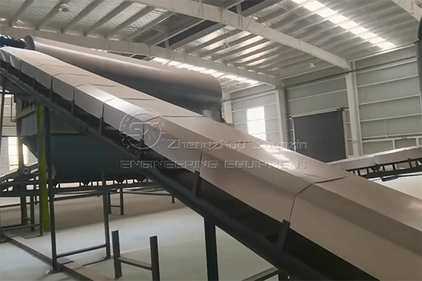 Belt conveyor with dust cover for 100,000 TPY organic fertilizer production